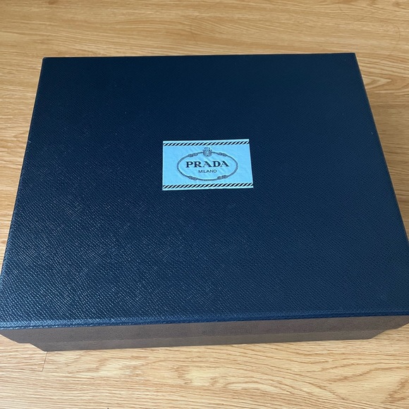 Prada Re-Edition 2005 Re-Nylon bag(beige) - Picture 13 of 14